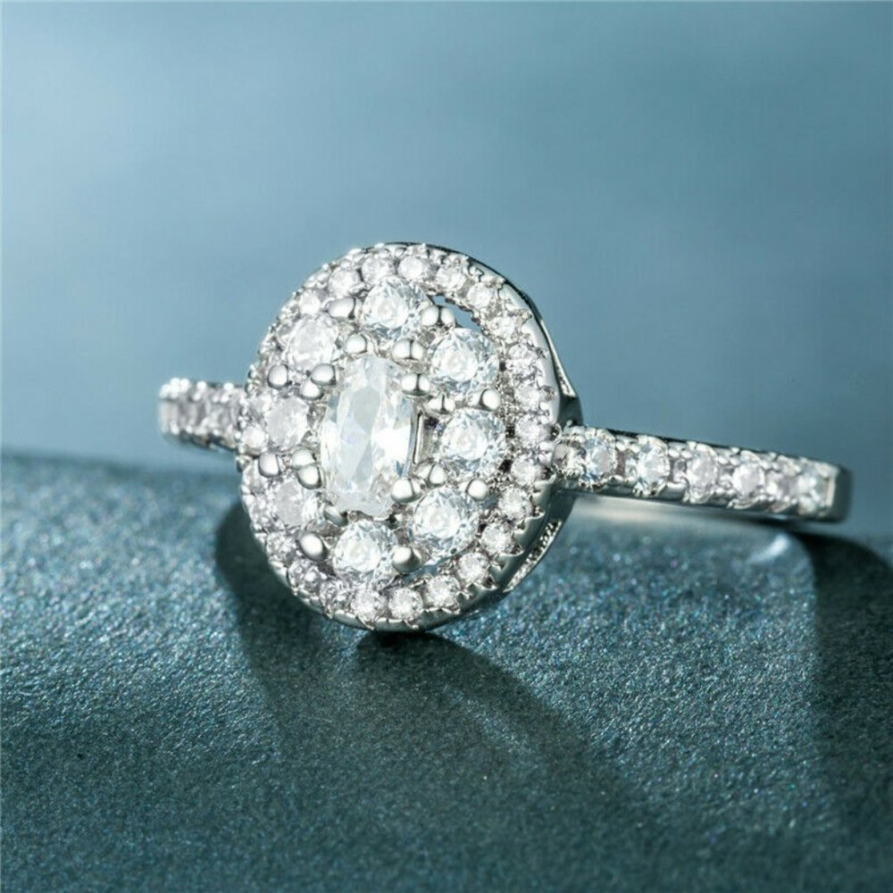 925 Silver Oval Cut White Sapphire Ring New - Picture 3 of 5